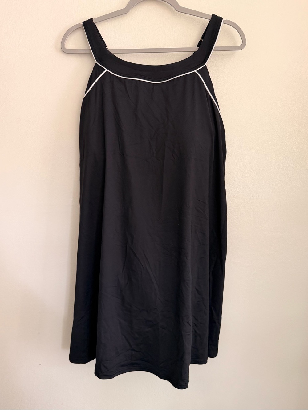 LANDS’ END Plus High Neck Swim Dress Swimsuit - Size 20W G Cup - Black NEW